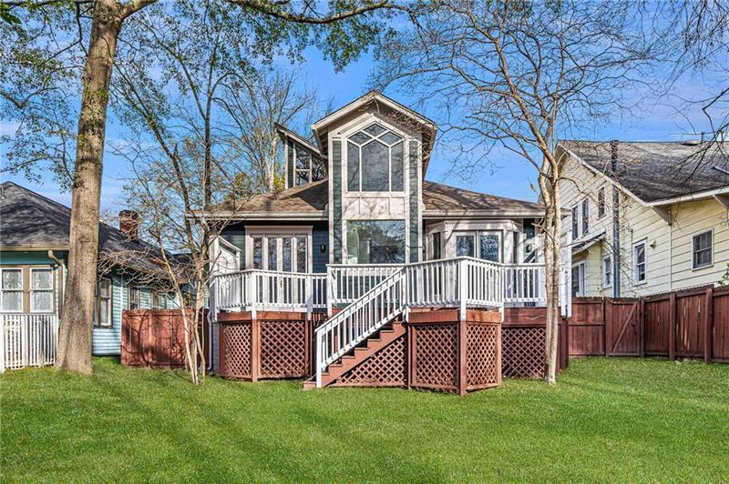993 Highland View