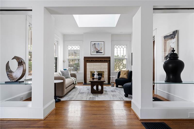 993 Highland View