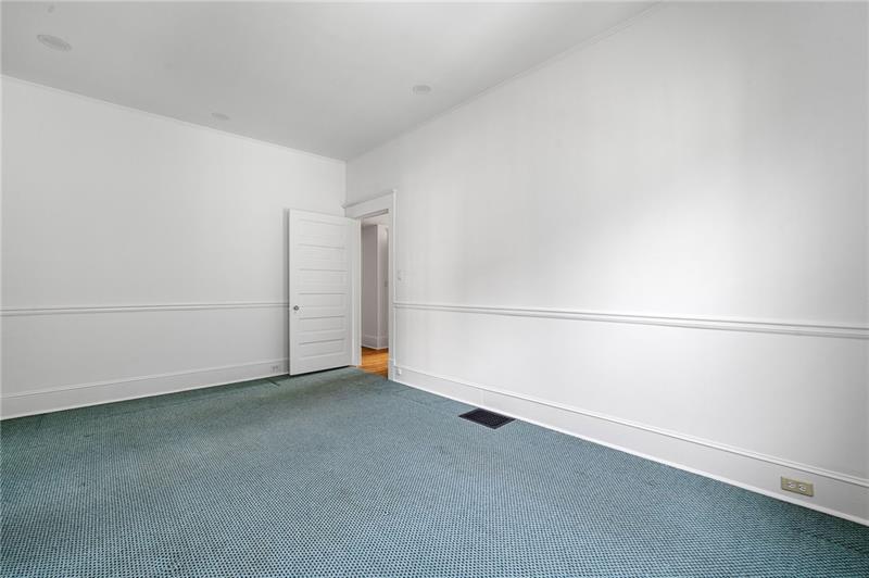 993 Highland View