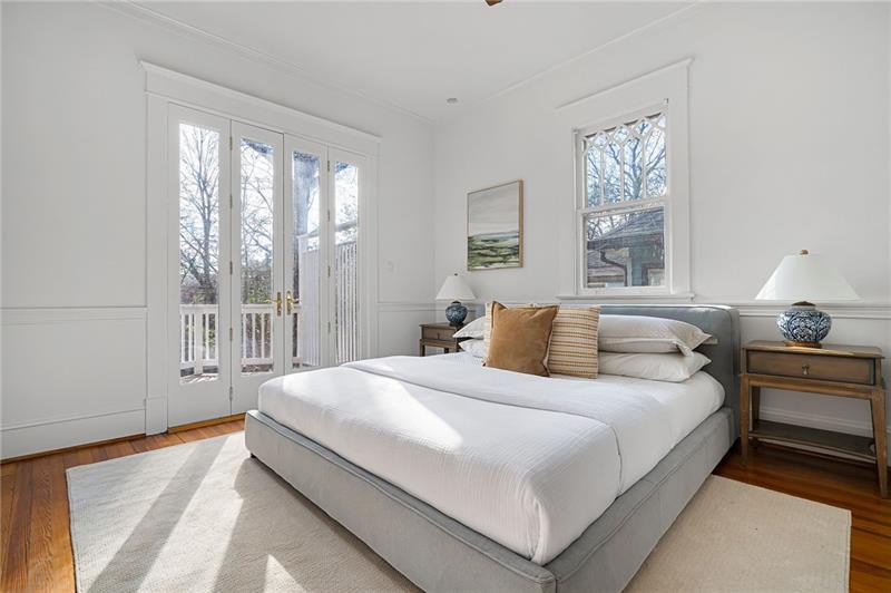 993 Highland View