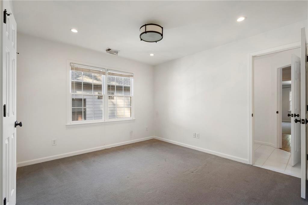 2446 Ellijay Drive NE