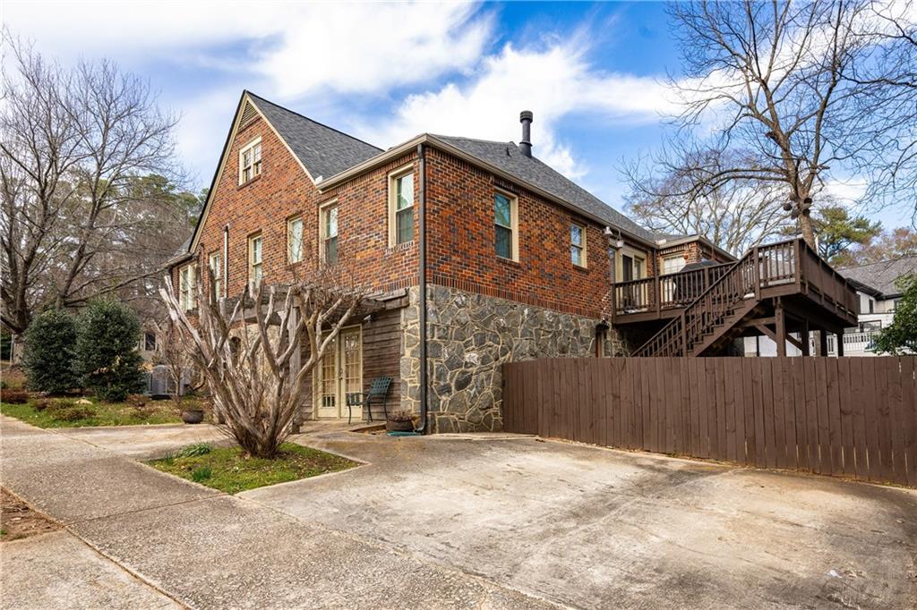 1601 Johnson Road