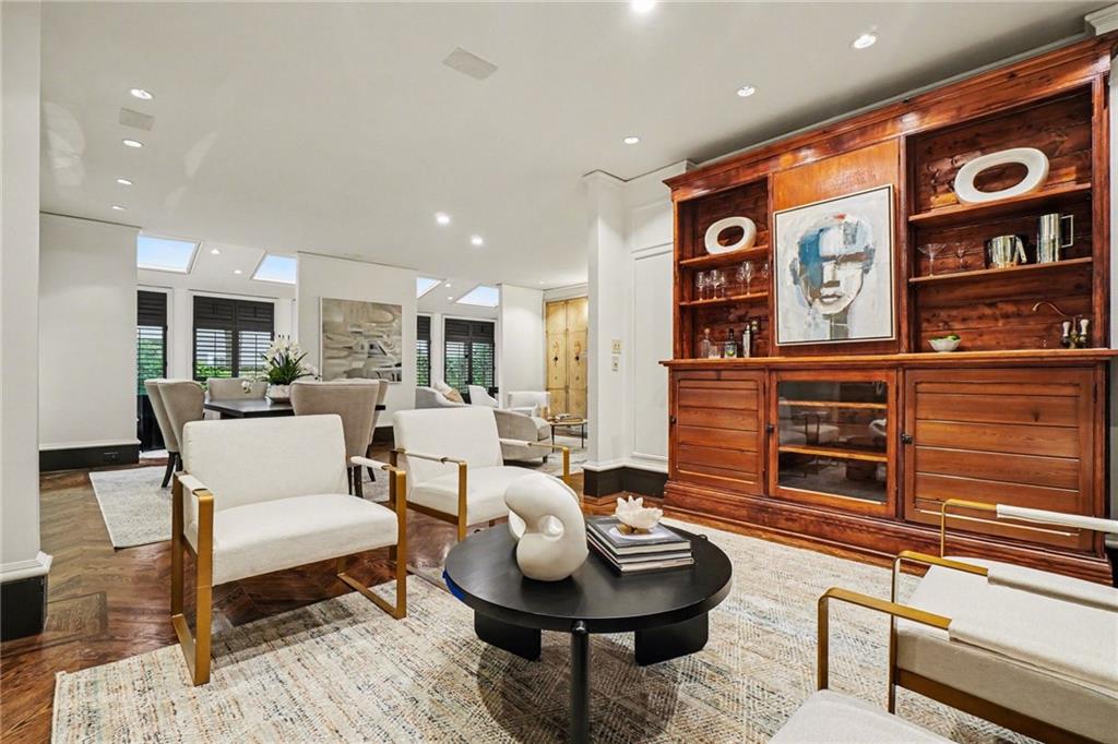 2525 Peachtree Road NE Unit 28