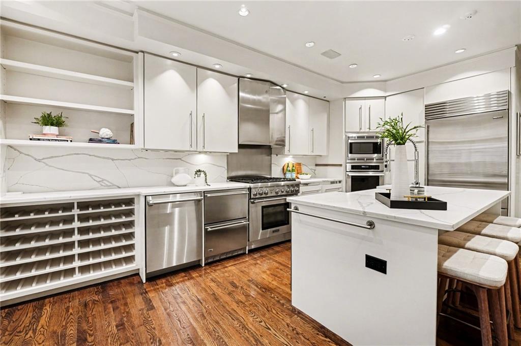 2525 Peachtree Road NE Unit 28