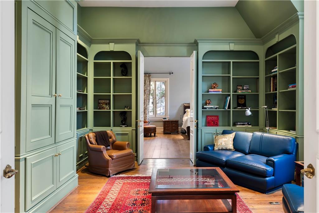 675-10 W Paces Ferry Road NW