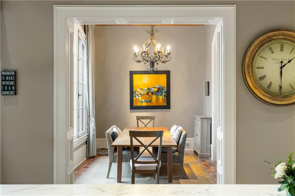 675-10 W Paces Ferry Road NW