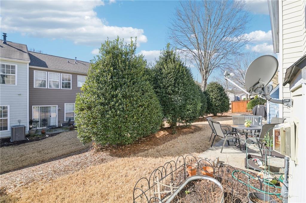 2969 Commonwealth Circle