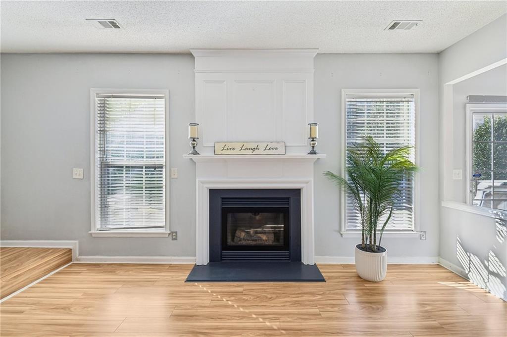 2969 Commonwealth Circle