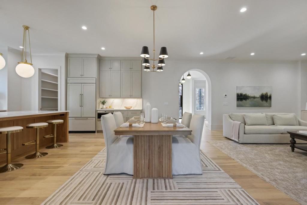 3568 Cloudland Drive NW