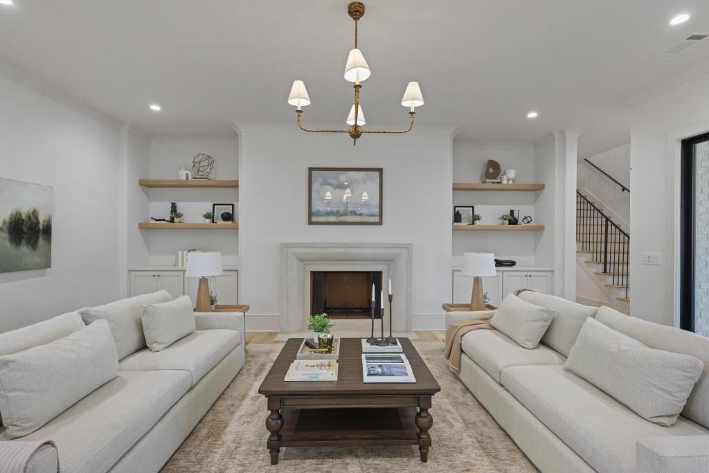 3568 Cloudland Drive NW