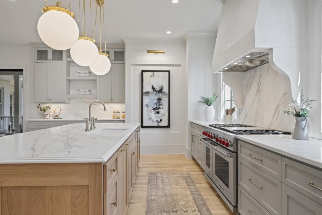 3568 Cloudland Drive NW