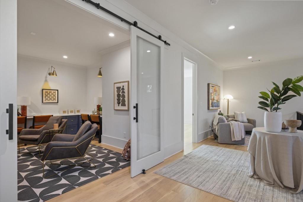 3568 Cloudland Drive NW