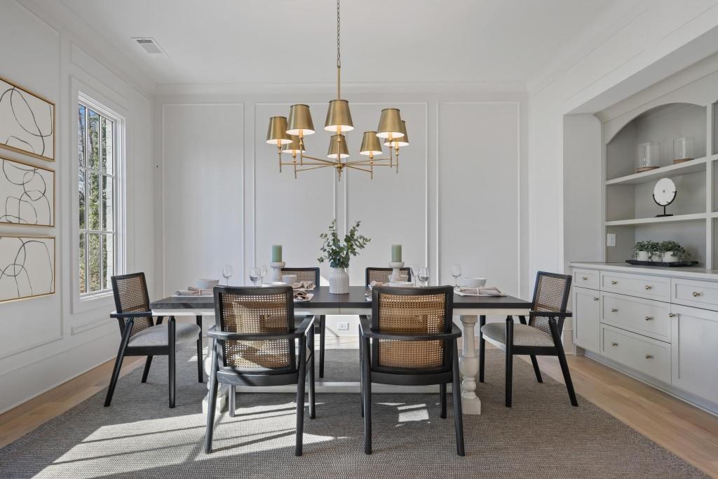 3568 Cloudland Drive NW