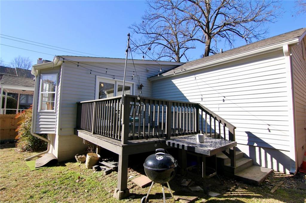 2565 Camille Drive NE