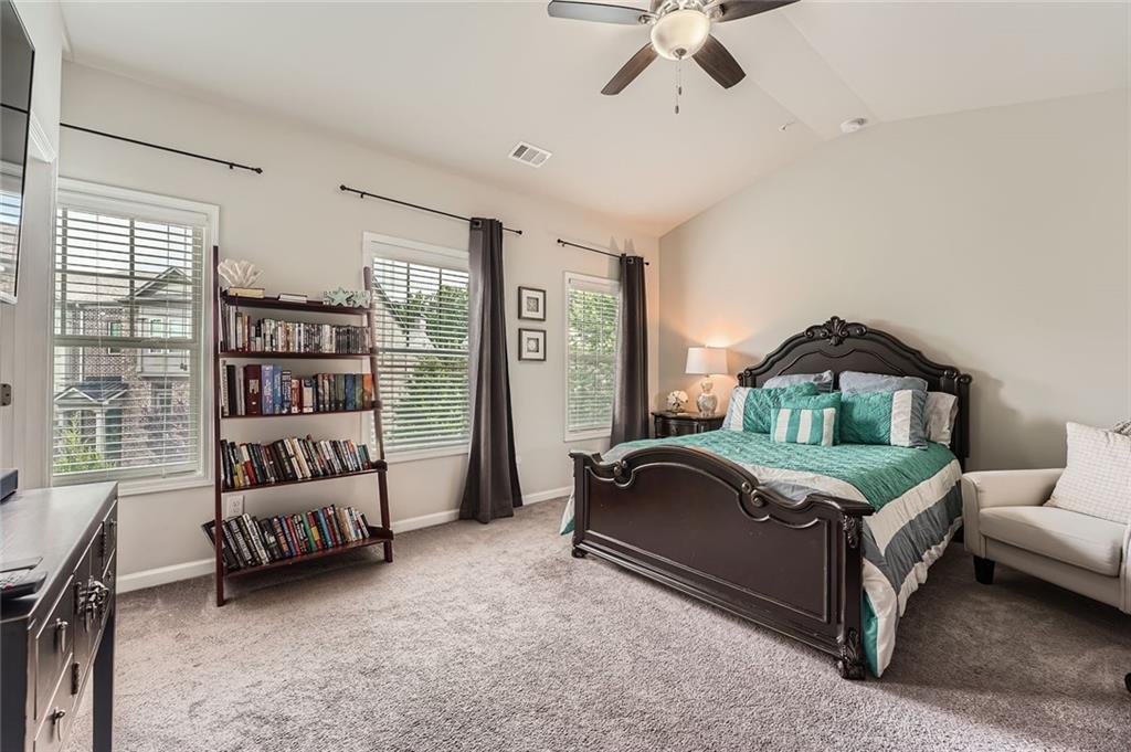 2433 Santa Rosa Street