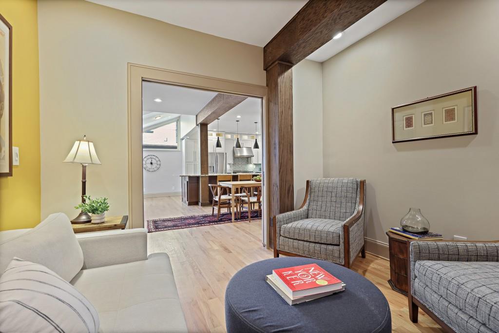 4092 Columns Drive