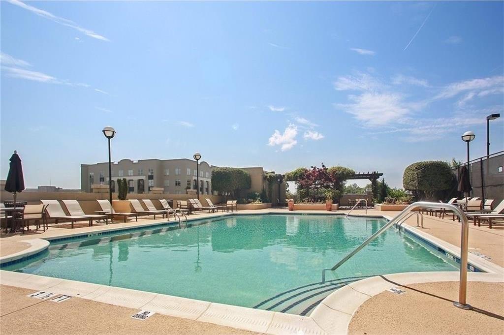 325 E Paces Ferry Road NE Unit 1510