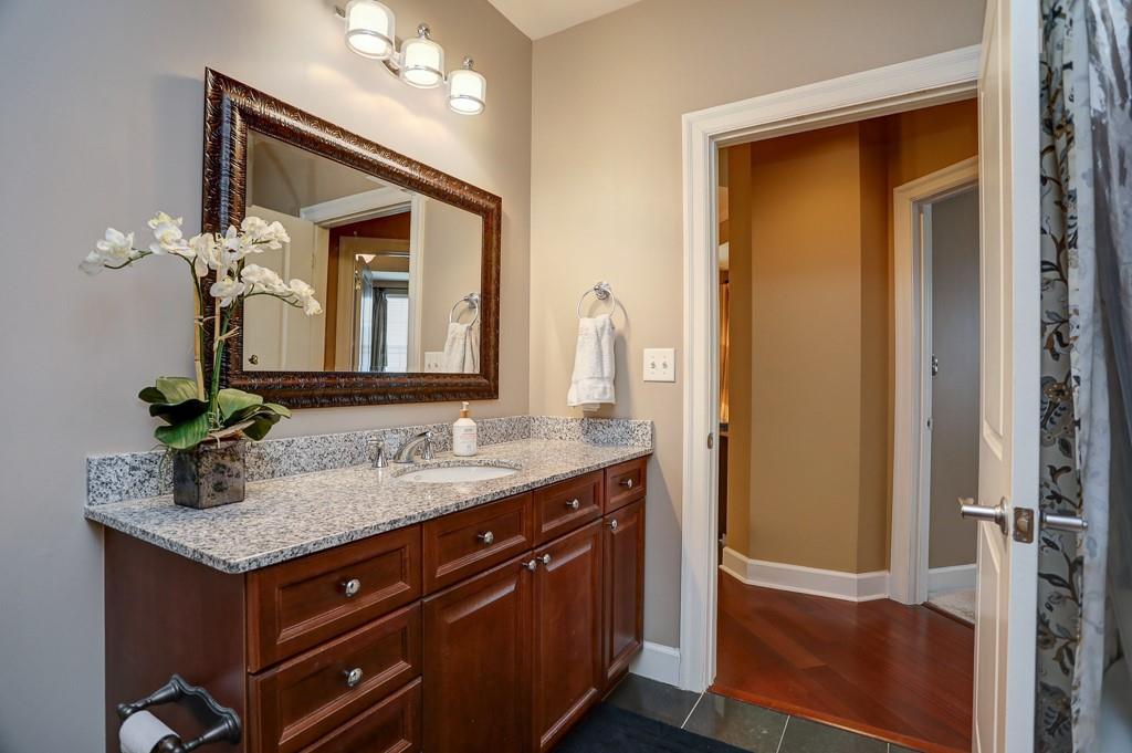 325 E Paces Ferry Road NE Unit 1510