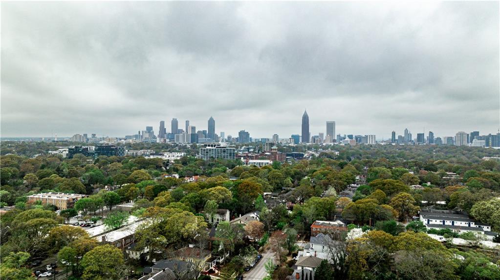 1042 Saint Charles Avenue NE Unit 4