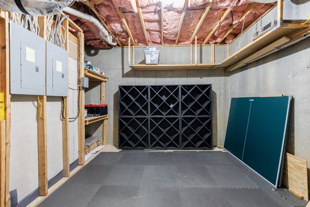 1828 Pemberton Place