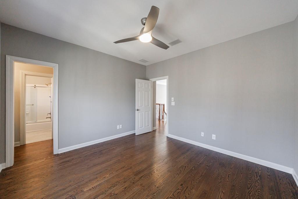 1828 Pemberton Place