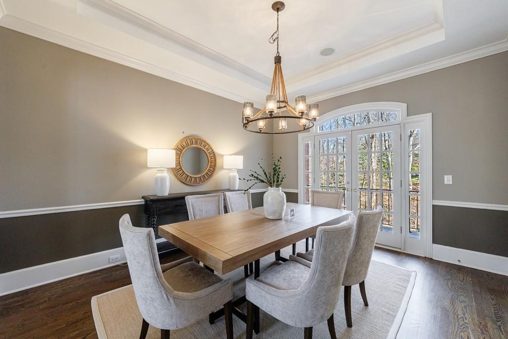 1828 Pemberton Place