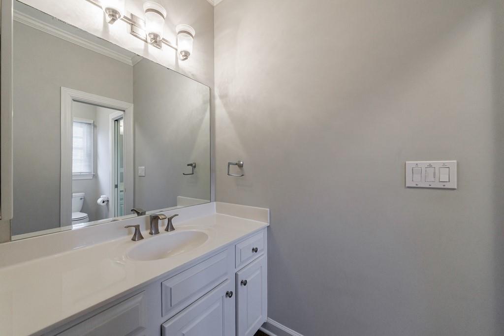 1828 Pemberton Place