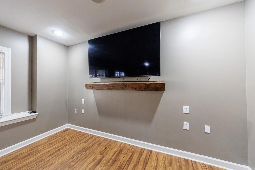 1828 Pemberton Place