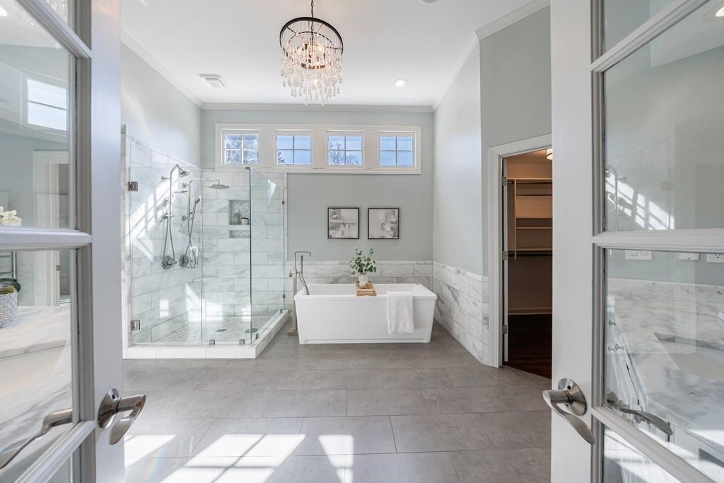 1828 Pemberton Place