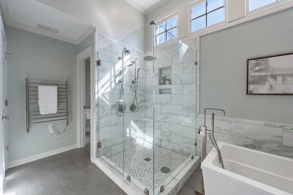 1828 Pemberton Place