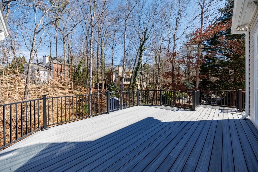 1828 Pemberton Place