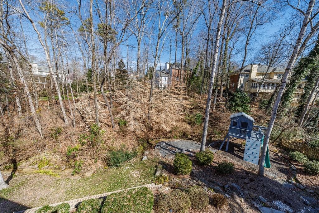 1828 Pemberton Place