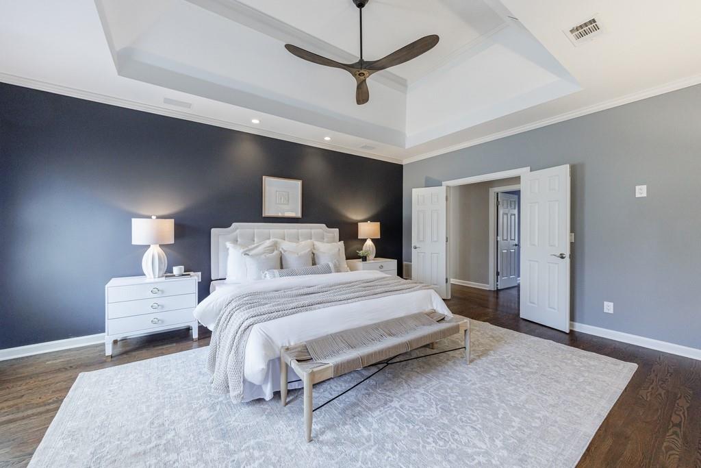 1828 Pemberton Place