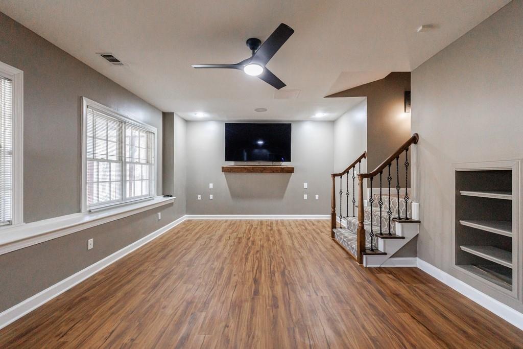 1828 Pemberton Place