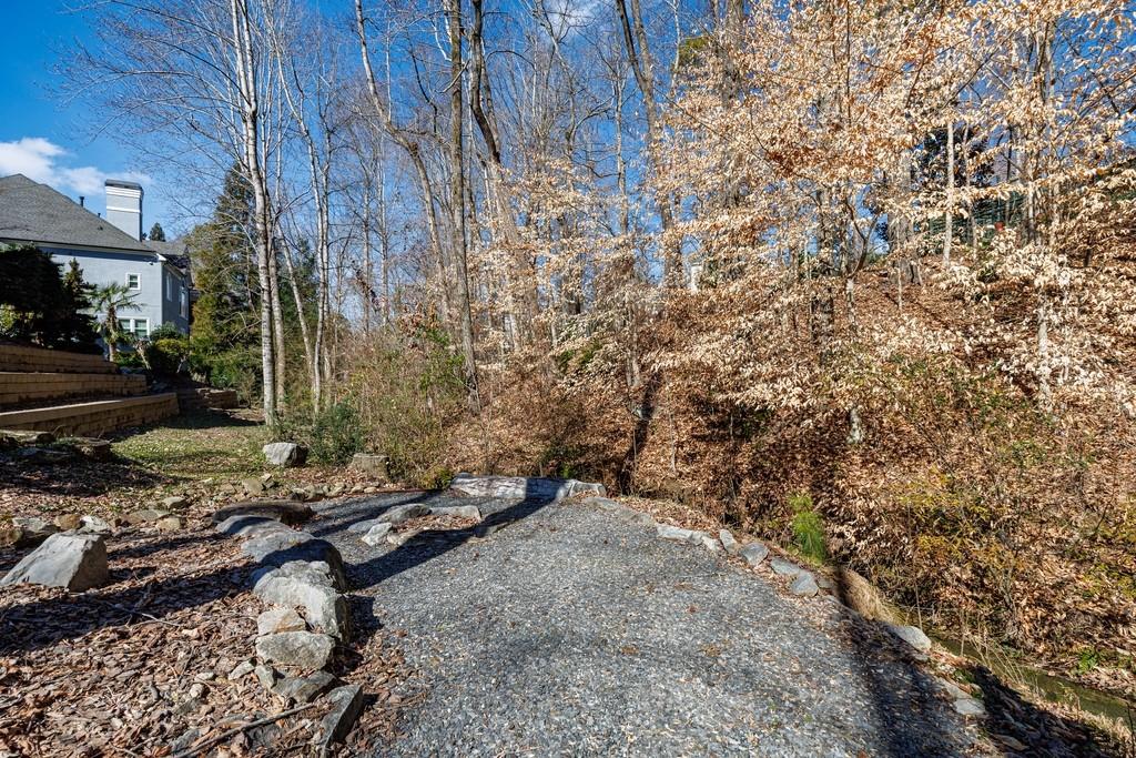 1828 Pemberton Place