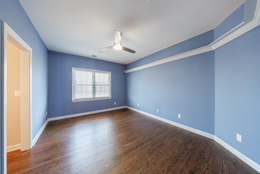 1828 Pemberton Place