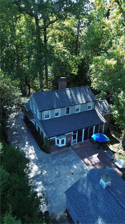 332 Brentwood Drive NE