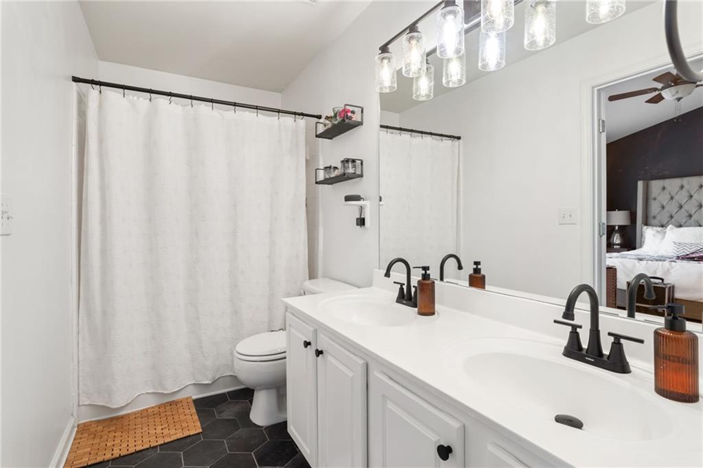 5138 Manerdale Drive SE Unit 3