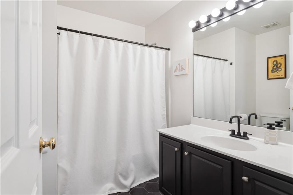 5138 Manerdale Drive SE Unit 3