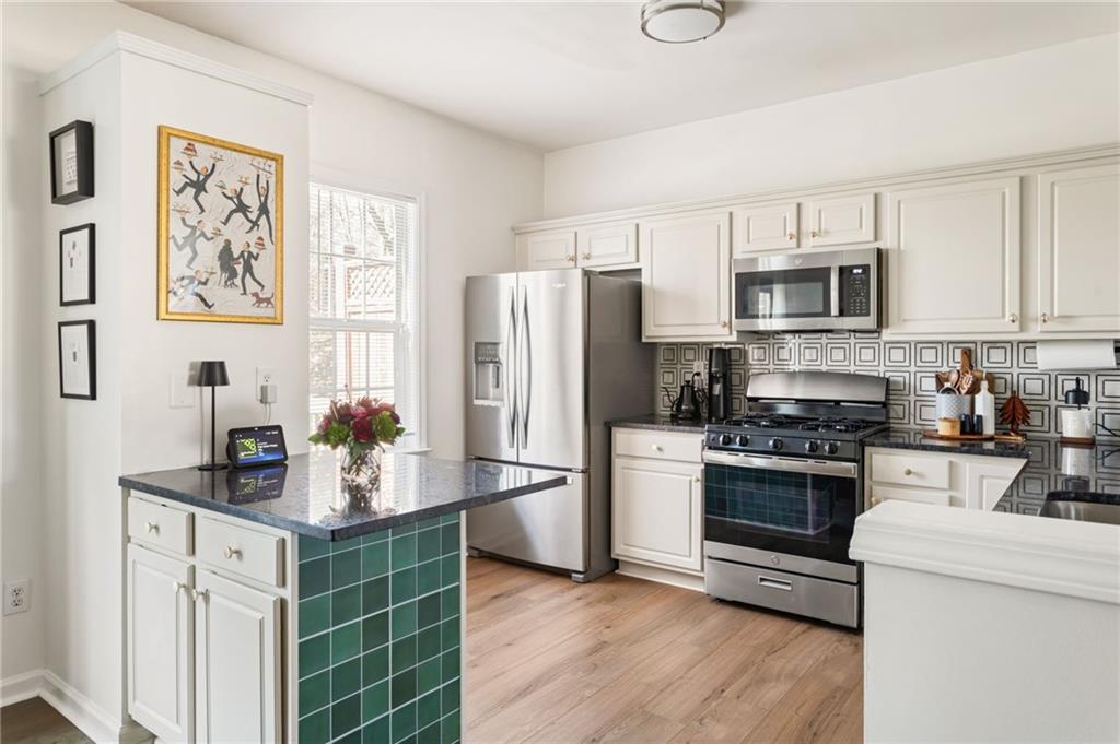 5138 Manerdale Drive SE Unit 3