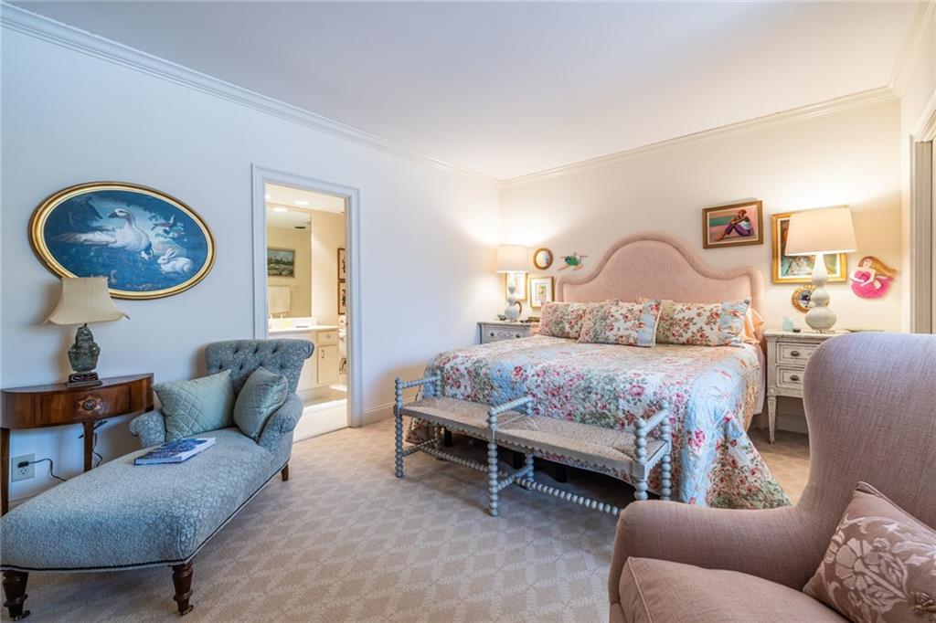 2734 Peachtree Road NW Unit A404