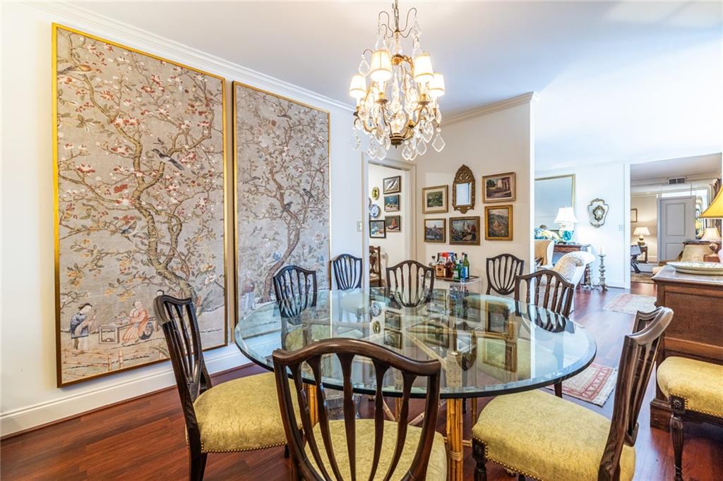 2734 Peachtree Road NW Unit A404