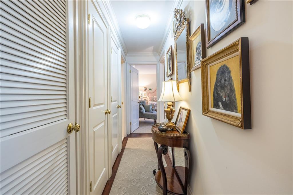 2734 Peachtree Road NW Unit A404