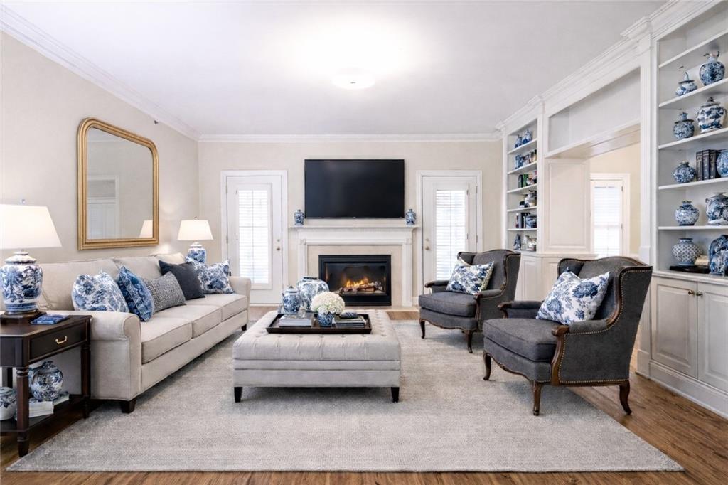 211 Colonial Homes Drive NW Unit 1301