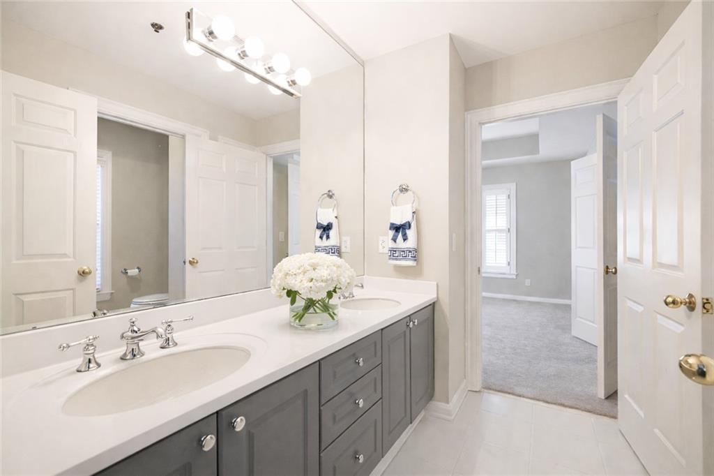 211 Colonial Homes Drive NW Unit 1301