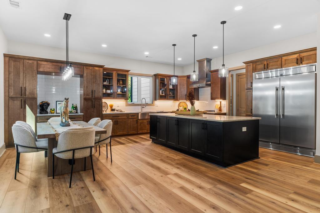 4611 4611 Medlock Bridge RD