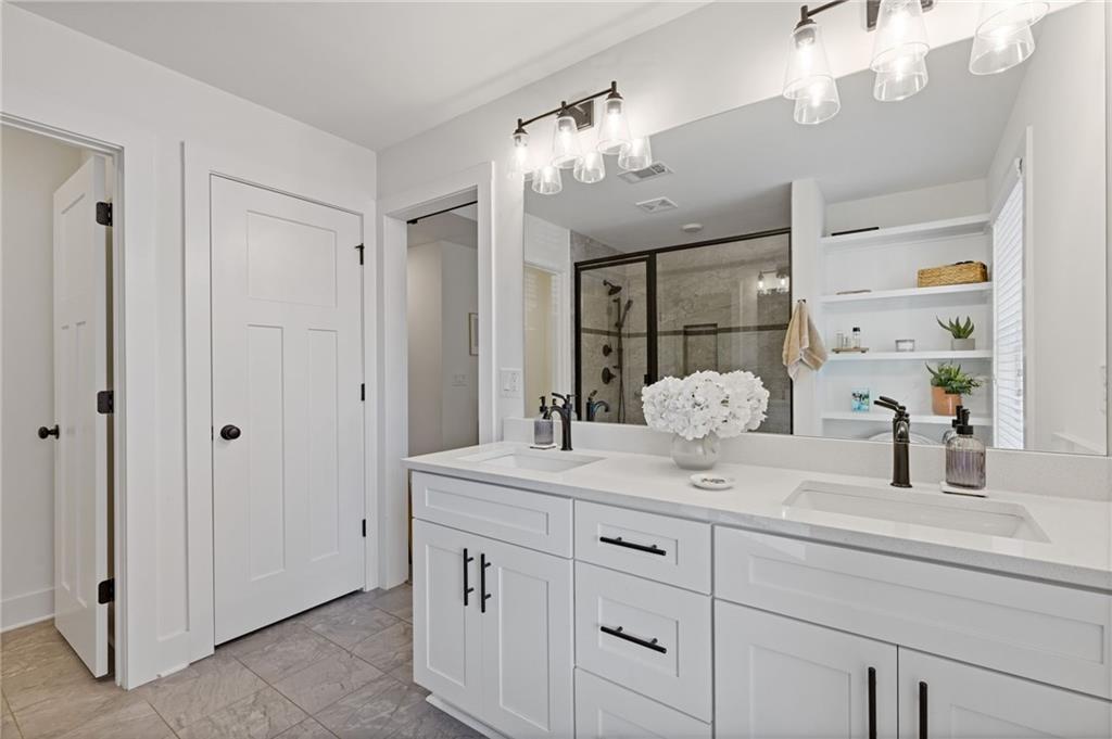 2361 Heritage Park Circle NW Unit 17