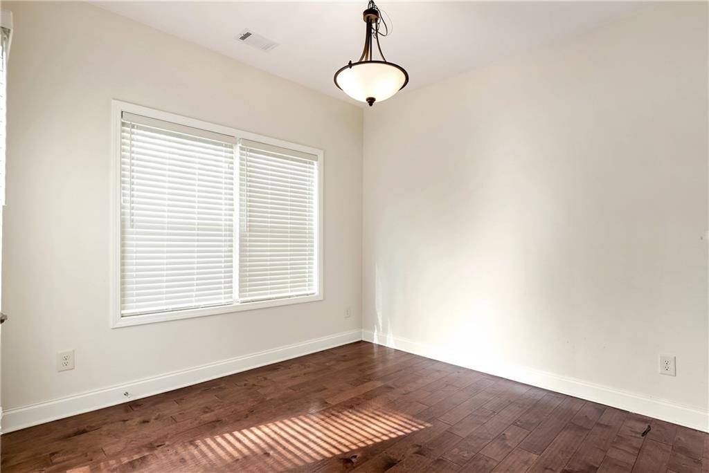 3504 Laurel River Point