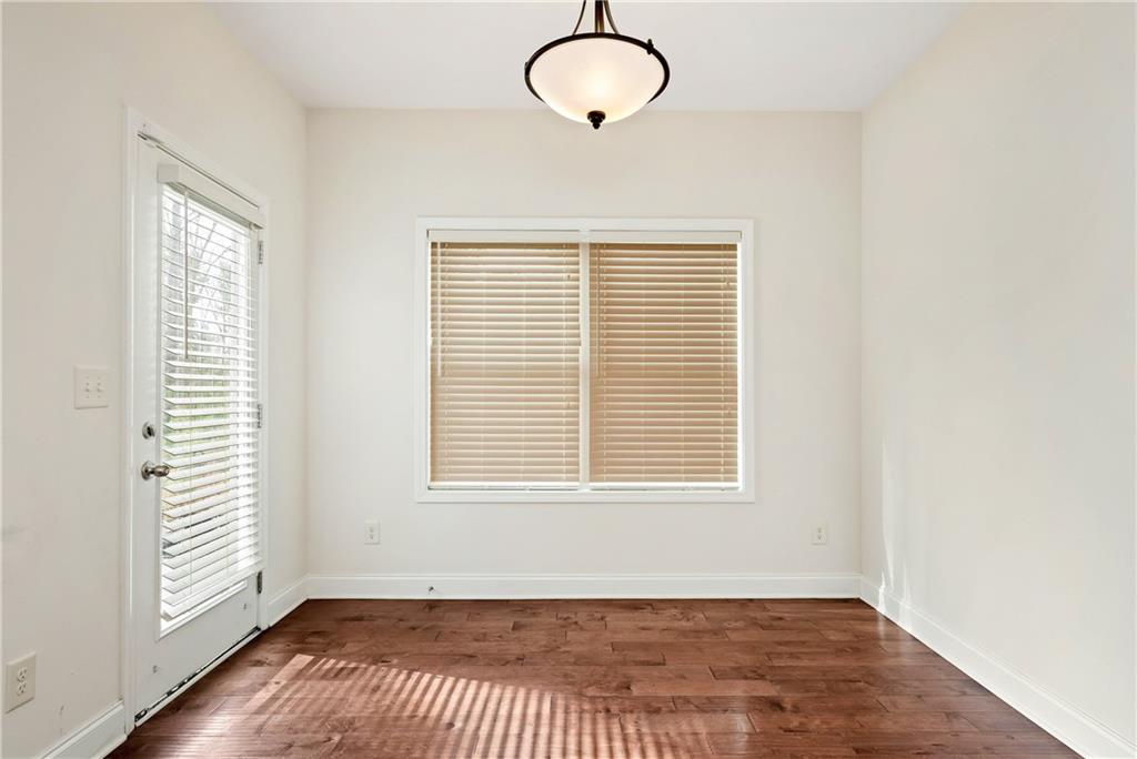 3504 Laurel River Point