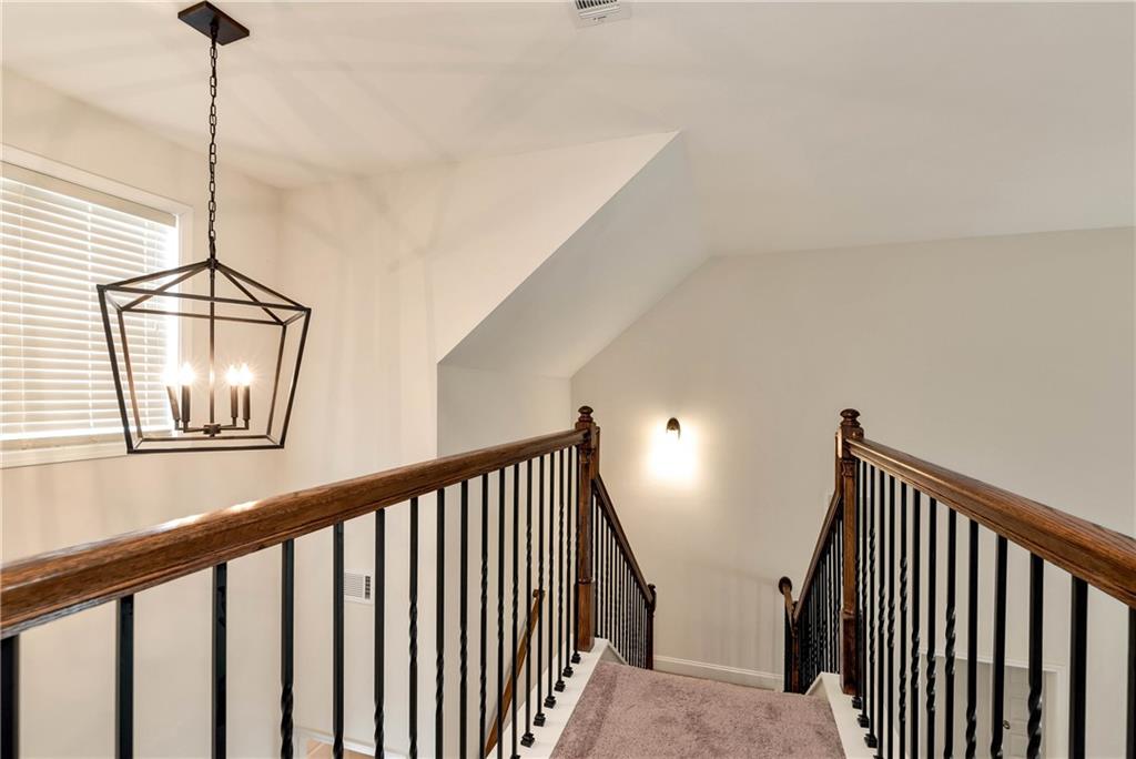 3504 Laurel River Point